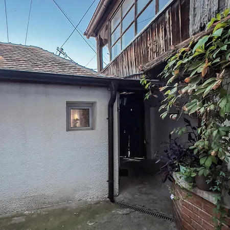 White Bear 1663 Oldest House Apartman *