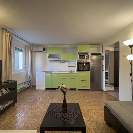 Apartment White Bear 1663 Muhar